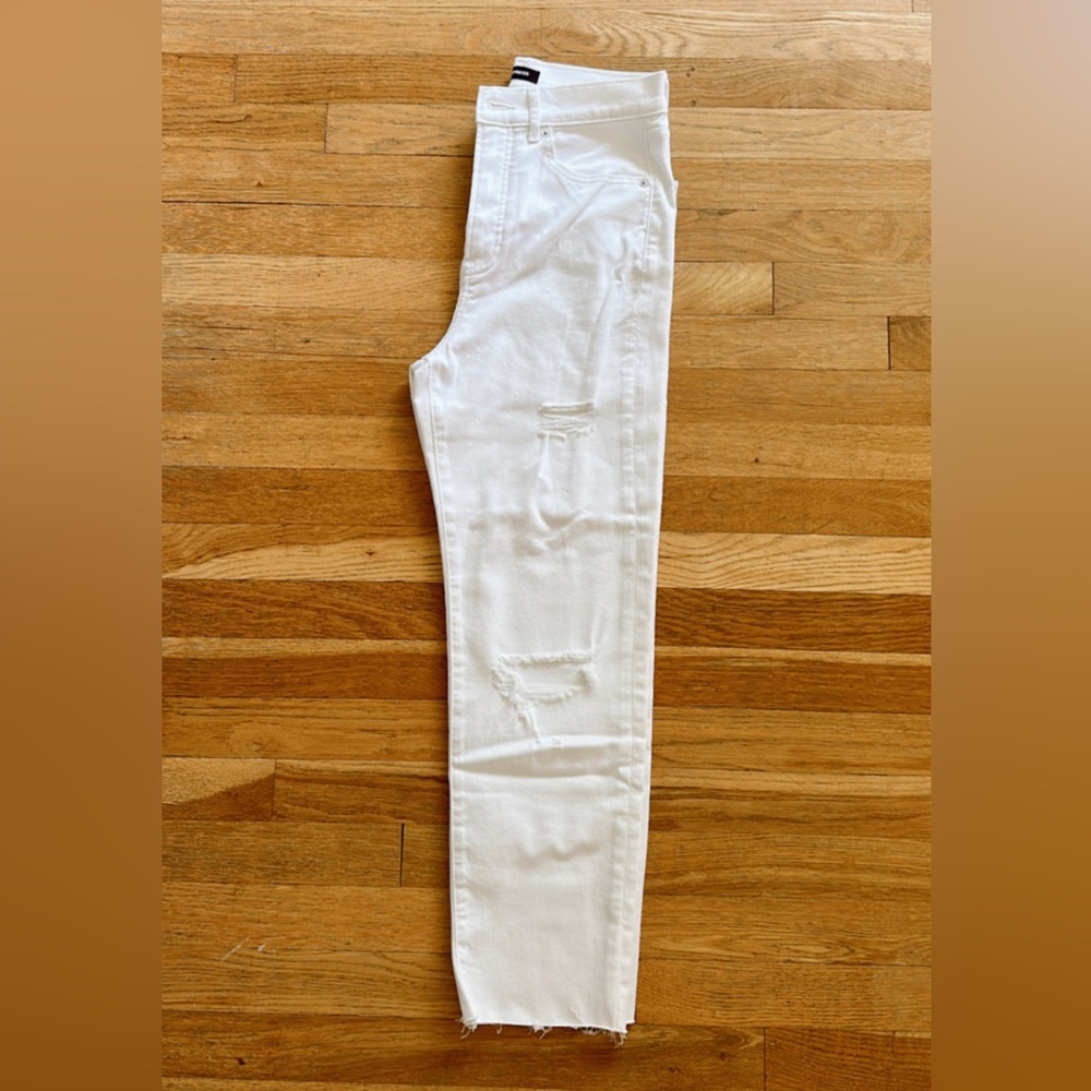NWT Express White Mom Jean
